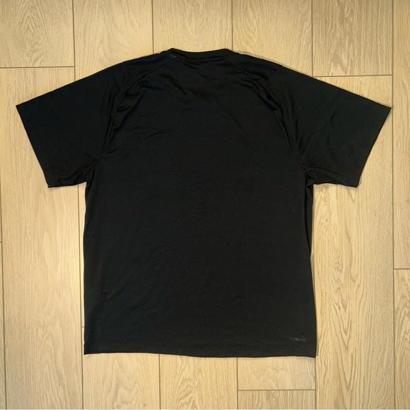 Adidas Original Climate Tee Size Large - Picture 2 of 2